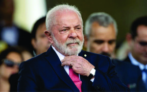 Com base frágil, Lula diz que negociação com parlamentares será a cada votação