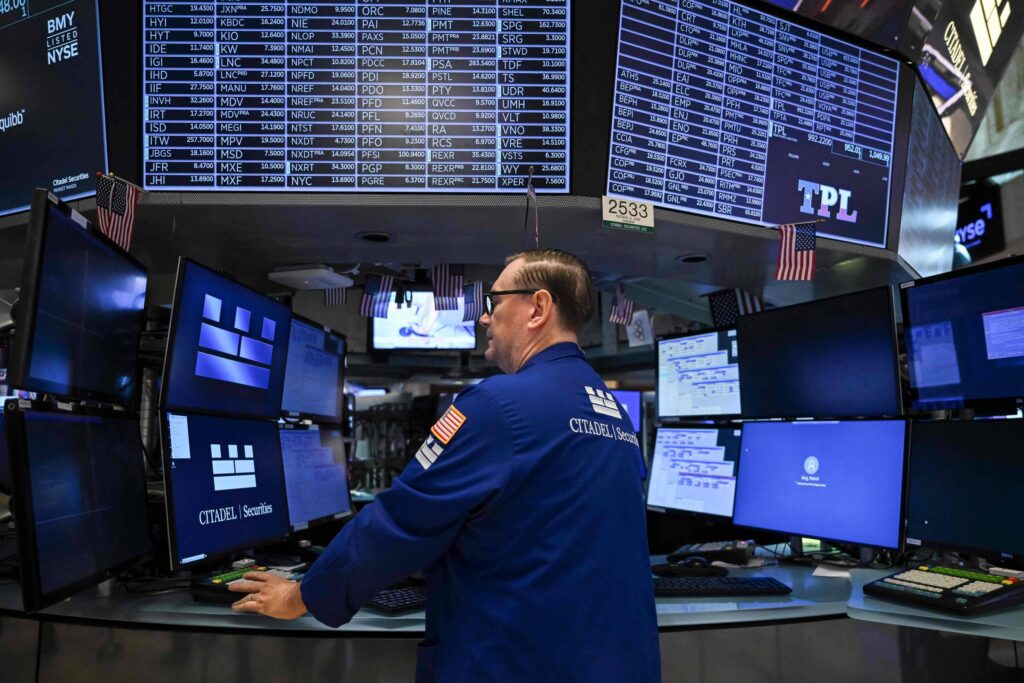 Ações sobem após acordo entre EUA e União Europeia – 28/07/2025 – Mercado