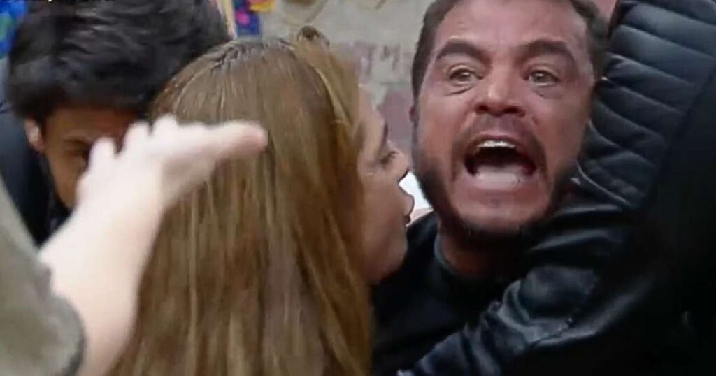 Surtou? Dhomini se pronuncia após derrota para Carol: ‘Eu…’