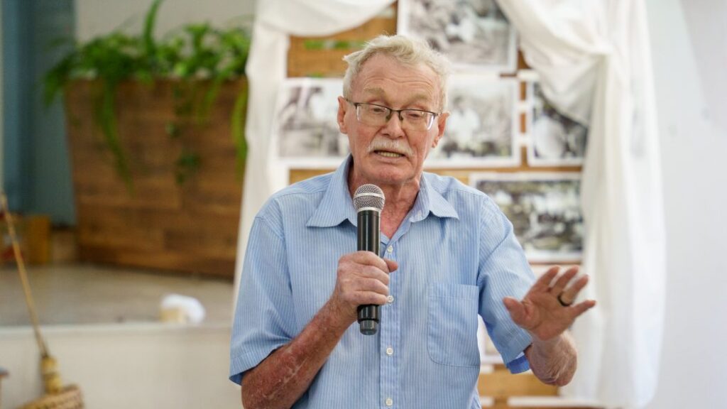 Fazendo memória e tirando conclusões: viva a Mãe-Terra e viva a aldeiania!