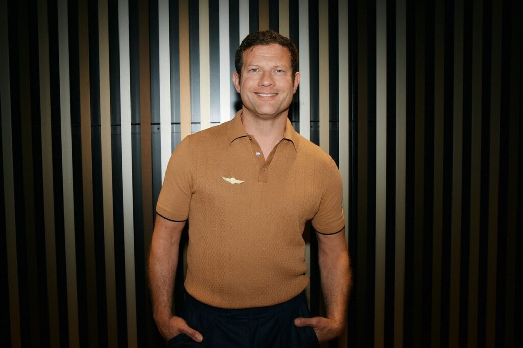Dermot O’Leary apresentará Autosport Awards de 2025