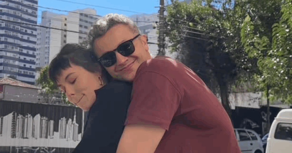 Lucas Lima confunde seguidores ao surgir agarradinho em amiga