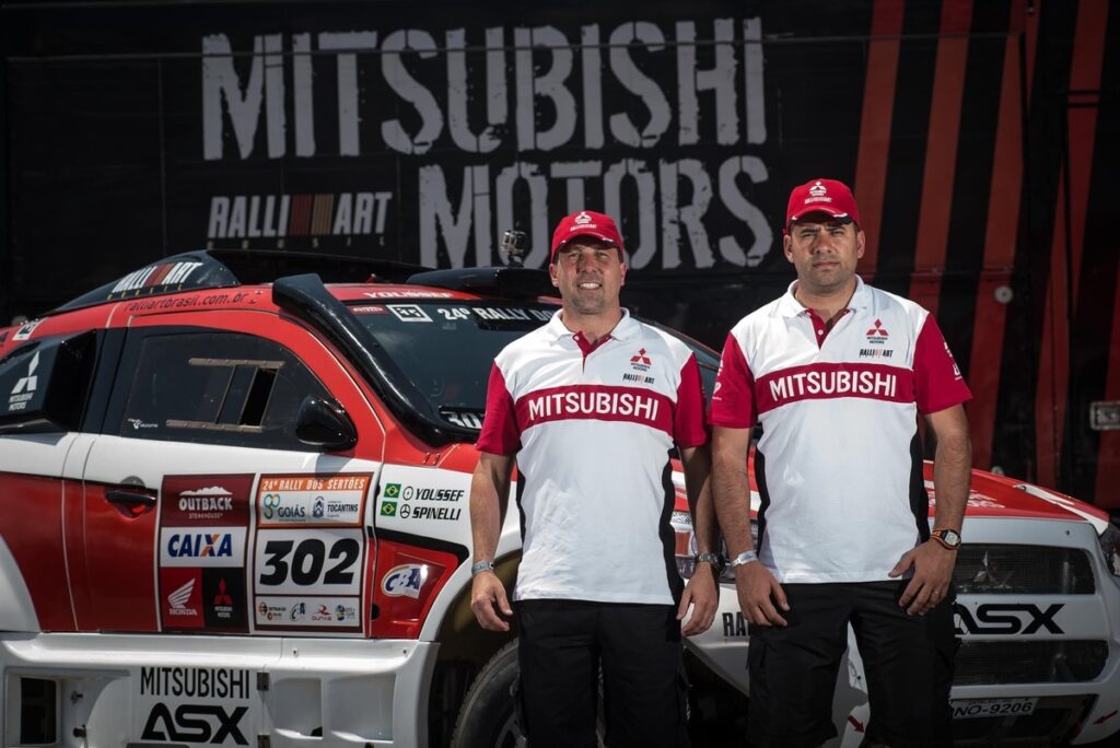 Mitsubishi reedita dupla tricampeã com Spinelli e Haddad