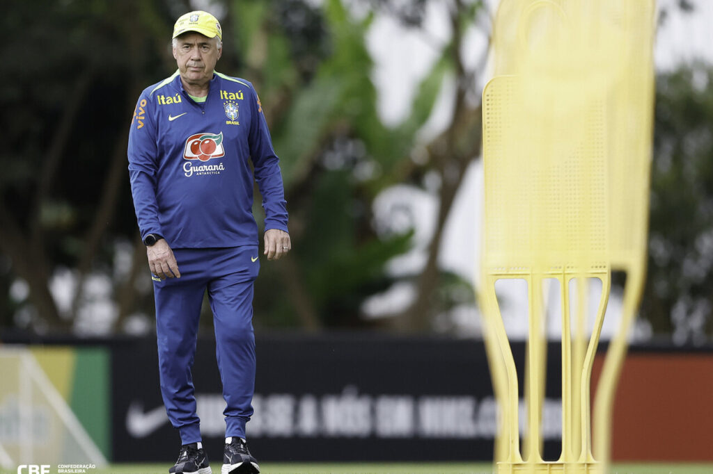 Carlo Ancelotti condenado a um ano de priso por fraude na Espanha