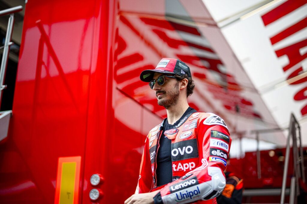MotoGP:Após comentários na Áustria, Bagnaia se retrata com Ducati