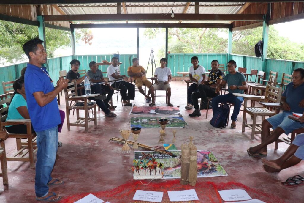 Caravana de Direitos Humanos testemunha violação de direitos, ameaças, omissão e resistência no território Sateré Mawé