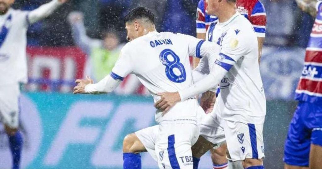 Fortaleza cai diante do Vélez e se despede da Libertadores 2025