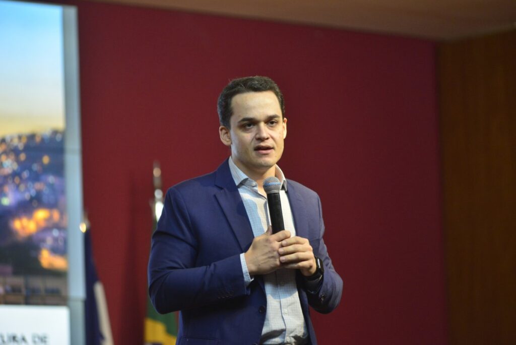 Pazolini lidera pesquisa para o governo do Espírito Santo em 2026