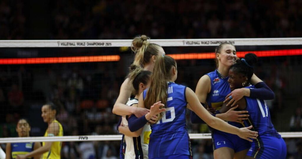 Itália leva ouro no Mundial de Vôlei e Brasil, bronze
