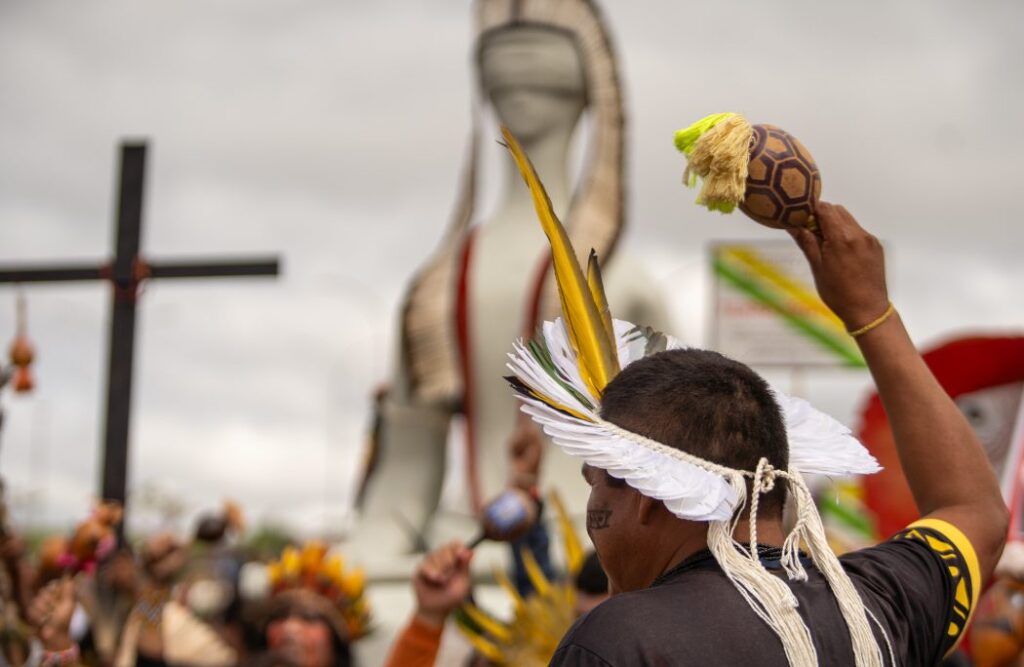 Em Brasília, povos indígenas da região Sul cobram demarcações e pedem que Lei 14.701/2023 seja declarada inconstitucional