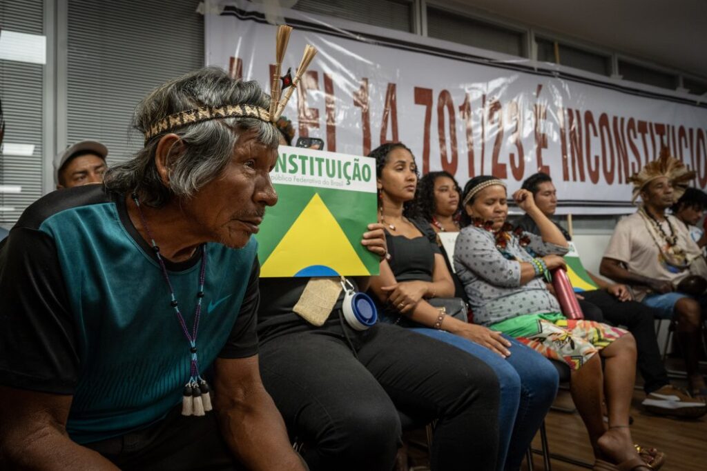 “Por que temos que morrer primeiro?”, questiona liderança indígena em audiência com representantes do Estado brasileiro