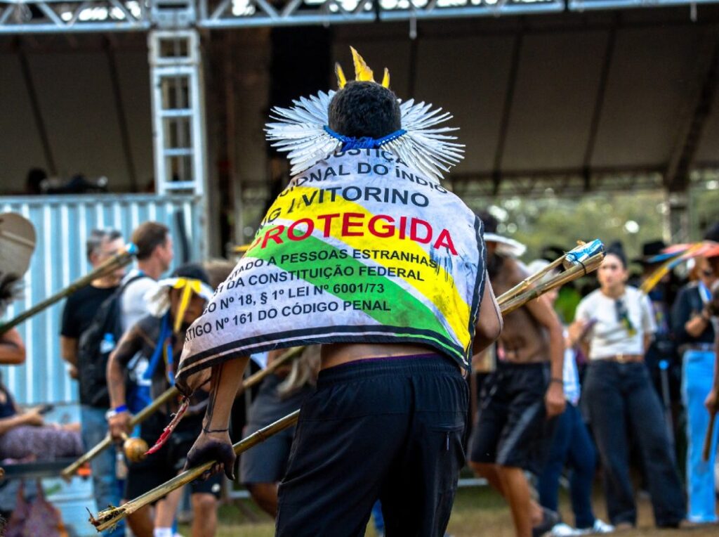 “Demarca, Lula”: Ato em Brasília pede que presidente demarque 104 Terras Indígenas como legado climático da COP30