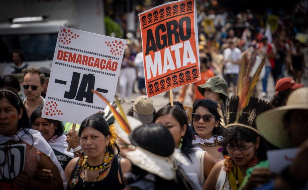 COP30: Documento síntese da Cúpula dos Povos denuncia perseguição a indígenas no mesmo dia em que tomba liderança Kaiowá e Guarani