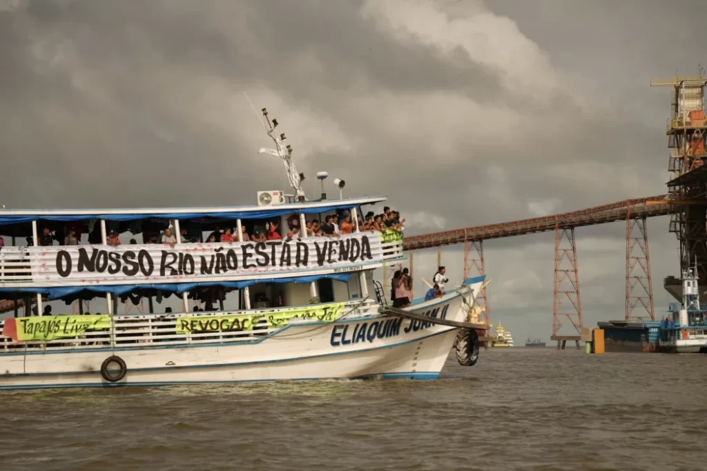 Artigo: Povos do Tapajós apontam caminho para defesa dos bens comuns frente ao colapso